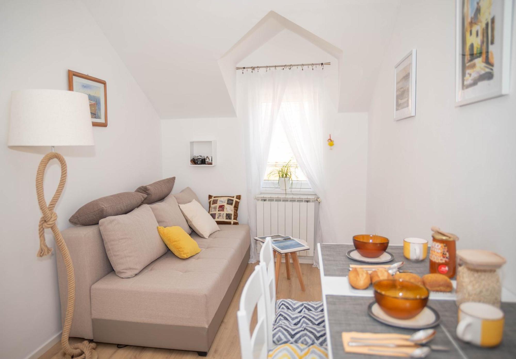 Mediterranean Terrace Apartment With Bikes & Sup Скрадин Екстериор снимка