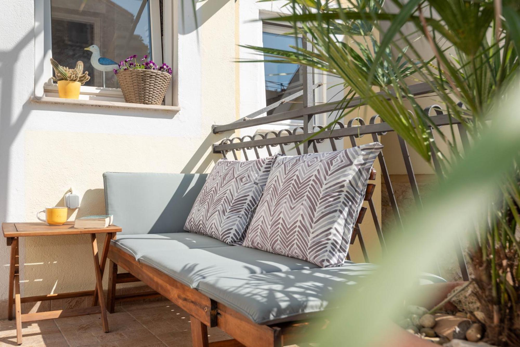 Mediterranean Terrace Apartment With Bikes & Sup Скрадин Екстериор снимка