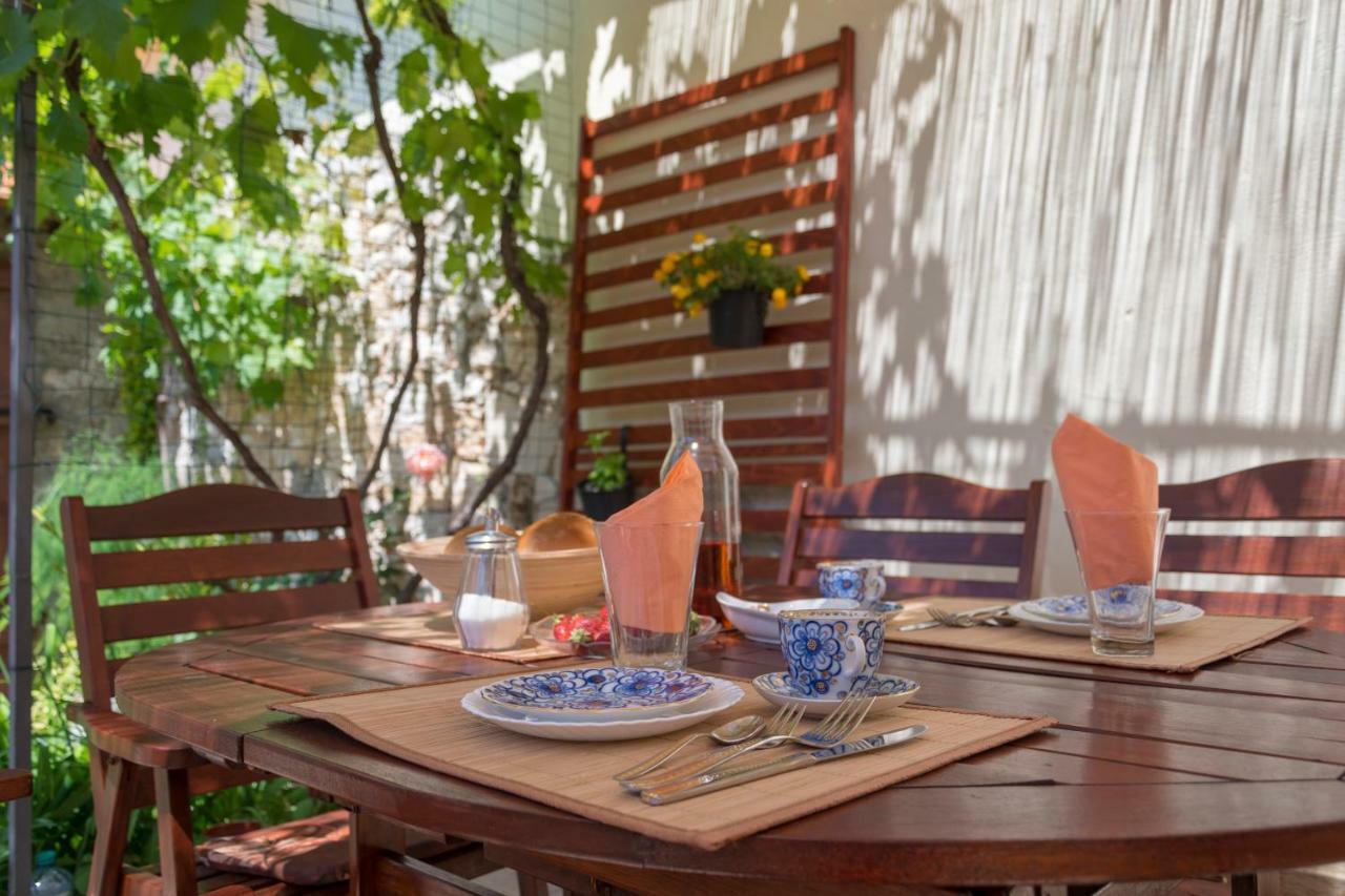 Mediterranean Terrace Apartment With Bikes & Sup Скрадин Екстериор снимка